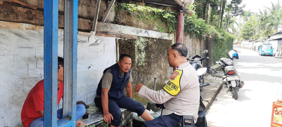 Bhabinkamtibmas Desa Jogjogan Aiptu M. Yusuf Jalin Kedekatan dengan Warga Lewat Kegiatan Sambang Rutin   