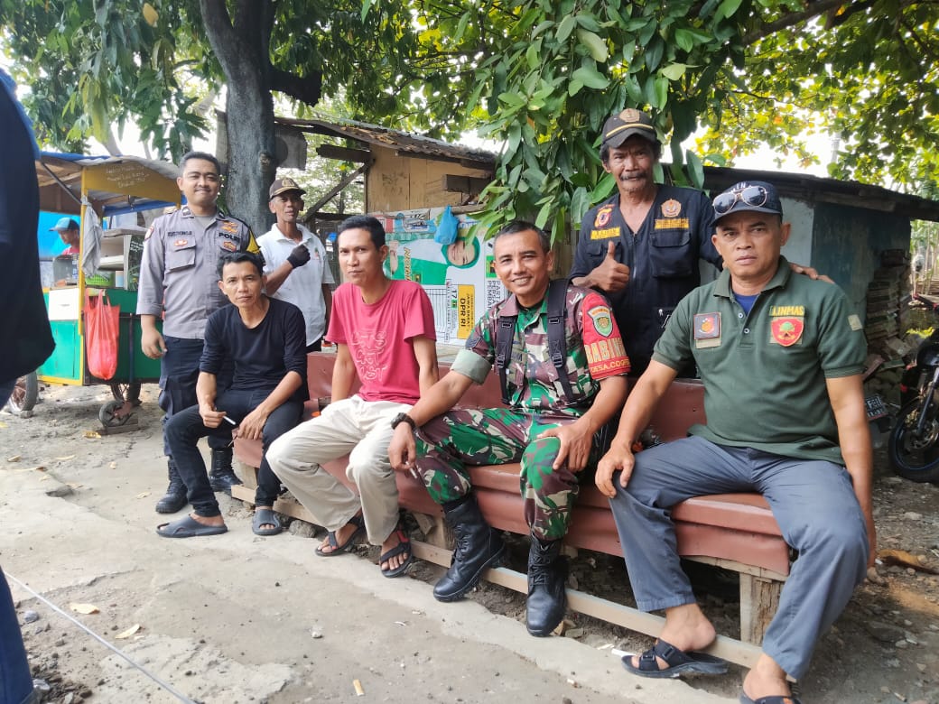 Jalin Kedekatan dengan Warga, Bhabinkamtibmas Polsek Parung Sampaikan Himbauan Harkamtibmas di Desa Cogreg   