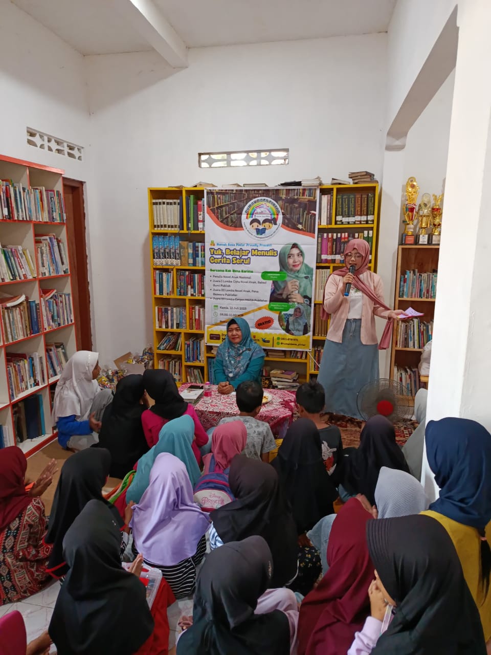 Rumah Baca Pintar Gelar Kegiatan “Belajar Menulis Cerita Seru” untuk Generasi Muda