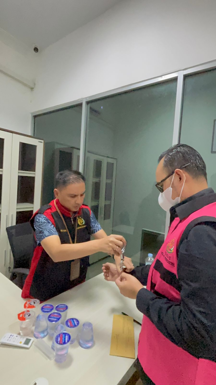 Penyidik Kejari Pringsewu Tetapkan Dua Tersangka Dugaan Kasus Korupsi Bimtek Aparatur Desa tahun 2024