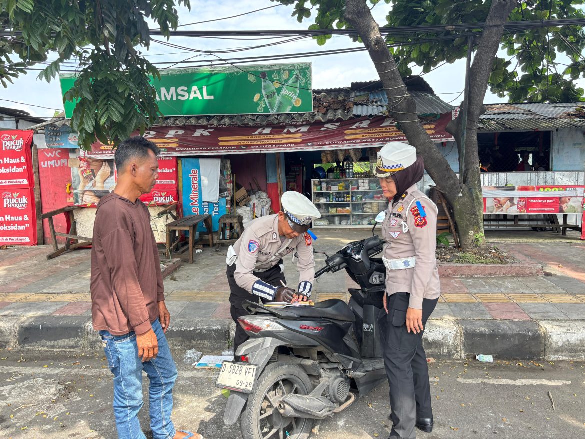 Operasi Patuh Lodaya 2025, Ditlantas Polda Jabar Lakukan Edukasi dan Teguran Humanis   