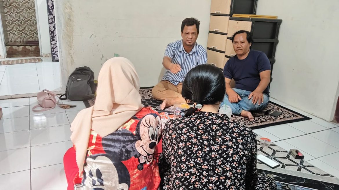Dua Wanita di Pekalongan Mengadu ke LBH Adhyaksa, Mengaku Diintimidasi Rentenir Bermodus “Perbankan Perorangan