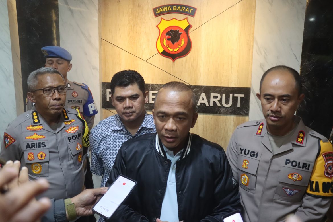 Kapolda Jabar Ucapkan Bela Sungkawa Atas Gugurnya Satu Anggota Kepolisian Saat Bertugas dan  2 Warga Masyarakat dalam Pesta Rakyat di Garut   