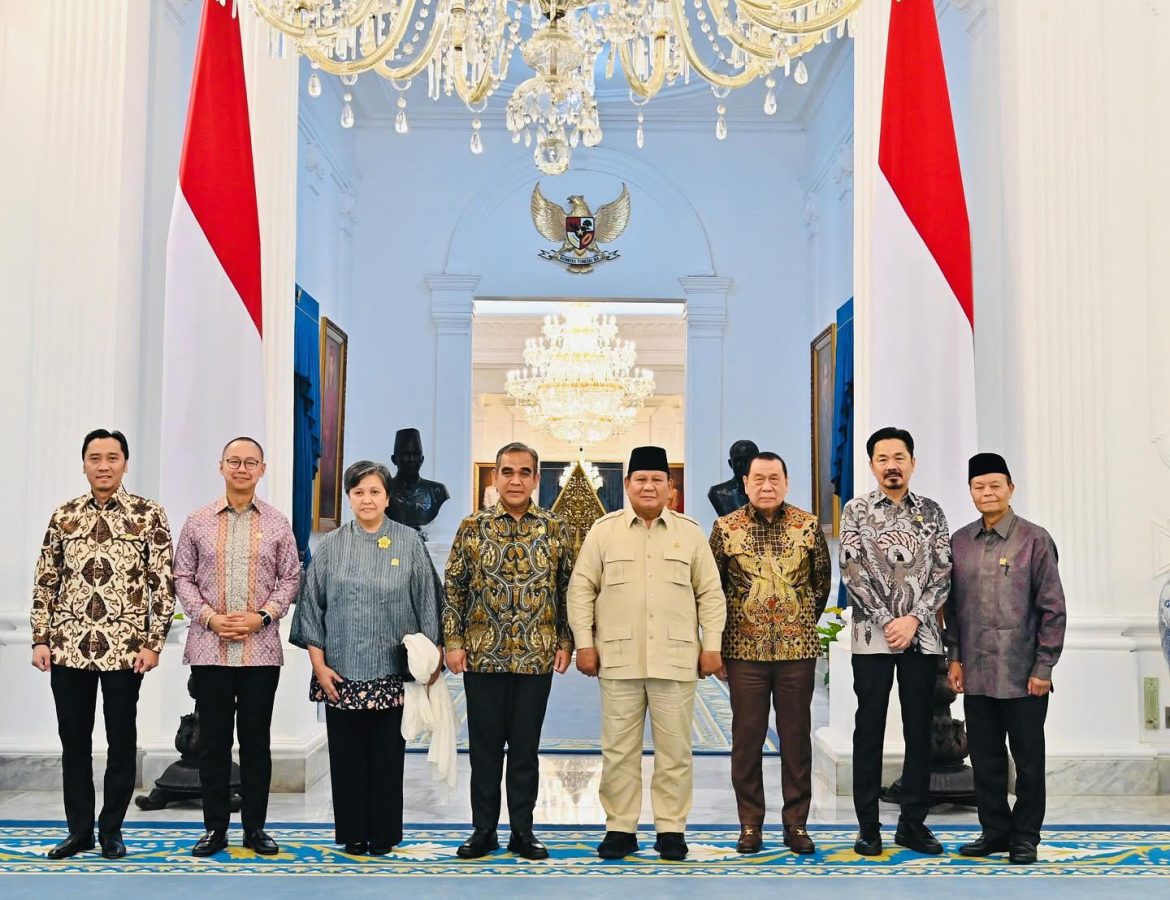 Presiden Prabowo Subianto Menerima Pimpinan Majelis Permusyawaratan Rakyat (MPR) di Istana Merdeka   