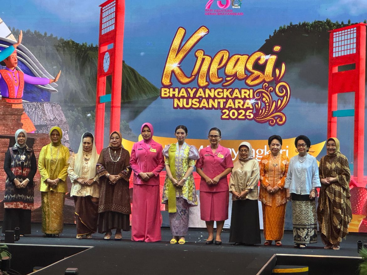 Bazar Kreasi Bhayangkari Nusantara 2025 Resmi Dibuka, Dukung UMKM Naik Kelas dan Perkuat Ekonomi Nasional   