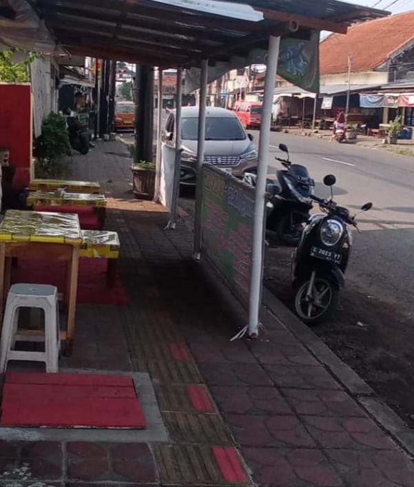 LSM Trinusa Laporkan Trotoar Jadi Lapak Dagang, Satpol PP Pekalongan Janji Tindak Tegas