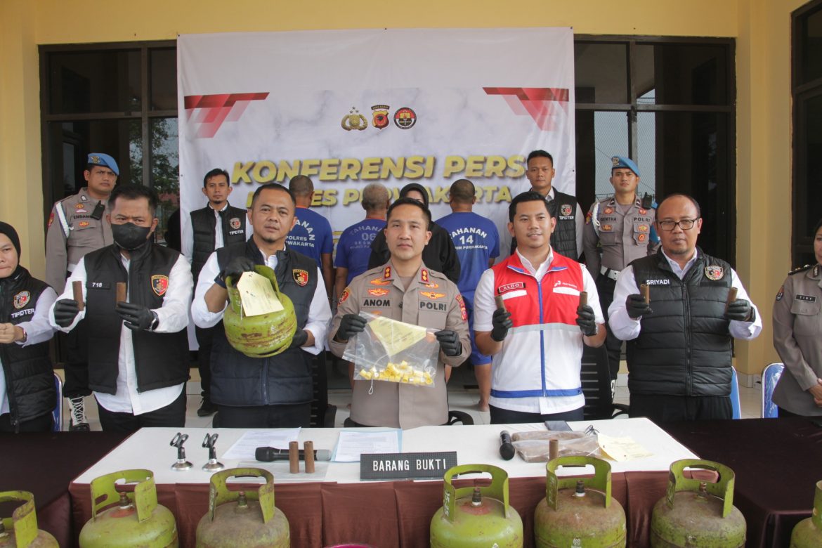 Polisi Bongkar Praktik Ilegal Suntik Gas Melon, Tiga Pelaku Diamankan   