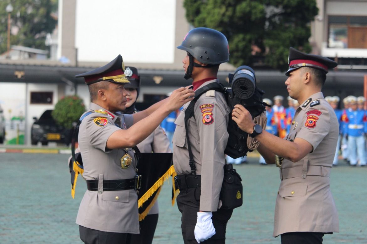 KAPOLDA JABAR PIMPIN UPACARA PEMBUKAAN PENDIDIKAN BINTARA POLRI T.A. 2025-2026 DI SPN POLDA JABAR   