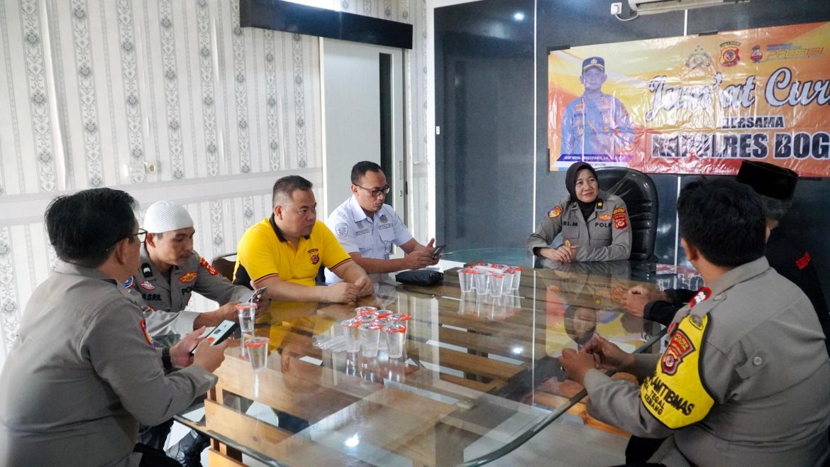 Polres Bogor Gelar Jumat Curhat, Tampung Aspirasi Warga Terkait Kamtibmas   
