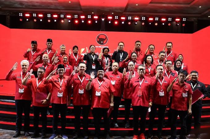 Kongres VI PDIP: Megawati Tegaskan Kepemimpinan, Lantik 37 Pengurus Baru