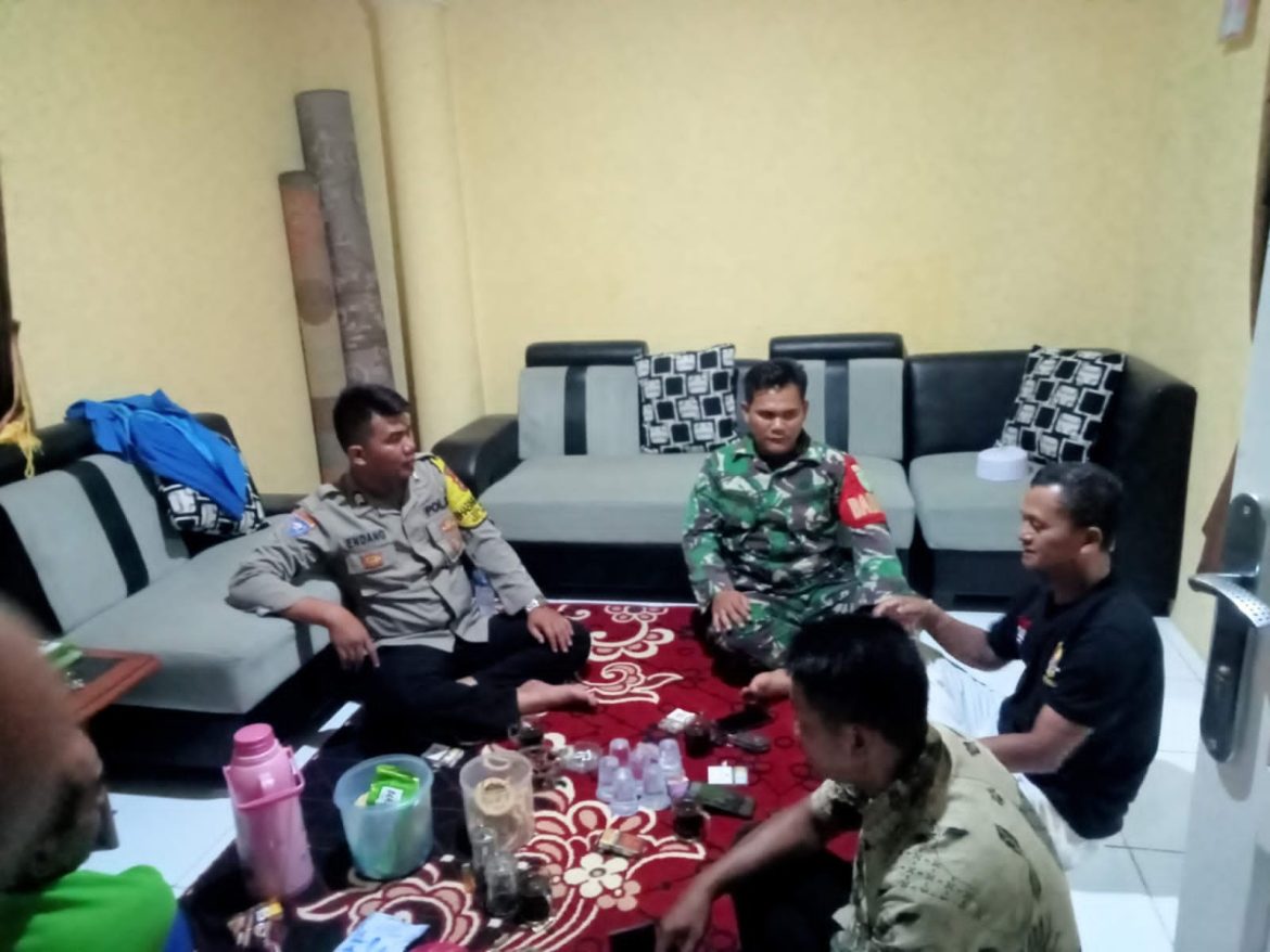 Bhabinkamtibmas Desa Sukarasa Aktif Sambangi Warga, Wujudkan Sinergi Polri dan Masyarakat   