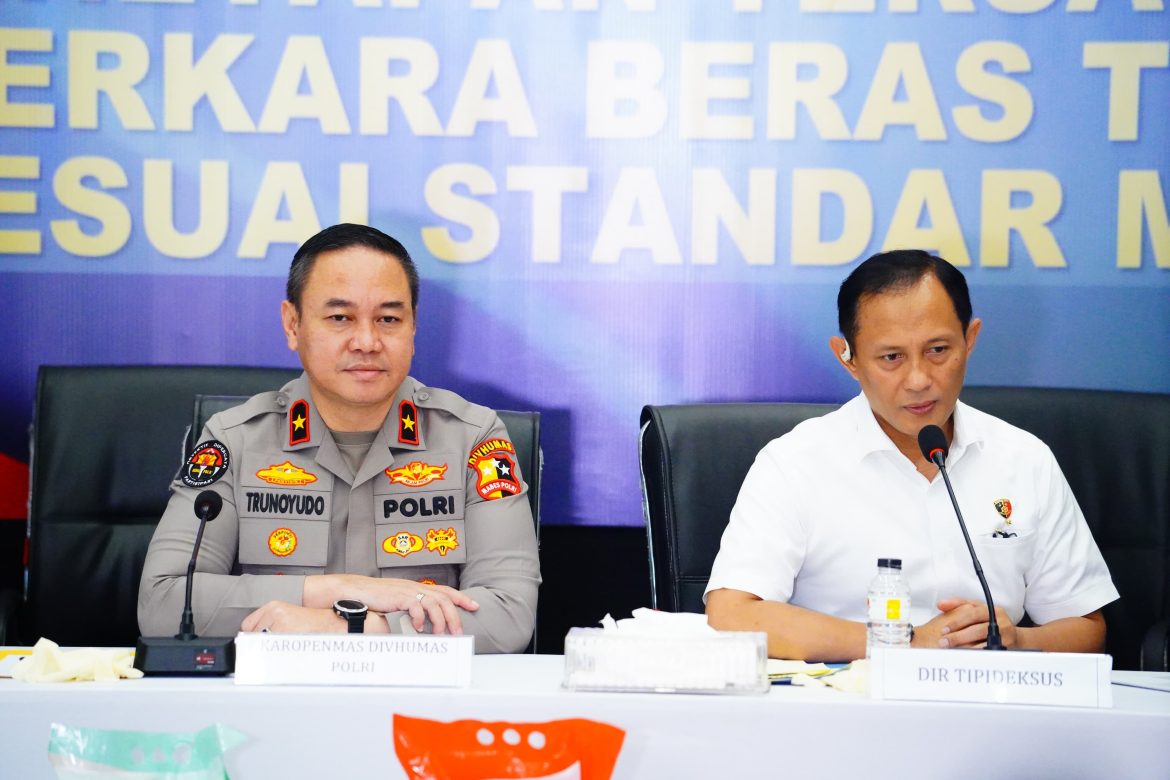 Kasus Beras Oplosan Tiga Petinggi PT PIM Jadi Tersangka   