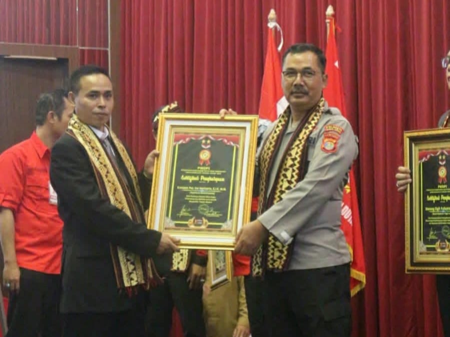 Jelang Rakernas dan HUT K-3, Ketum PWDPI Akan Berikan Penghargaan kepada Presiden dan Sejumlah Tokoh   