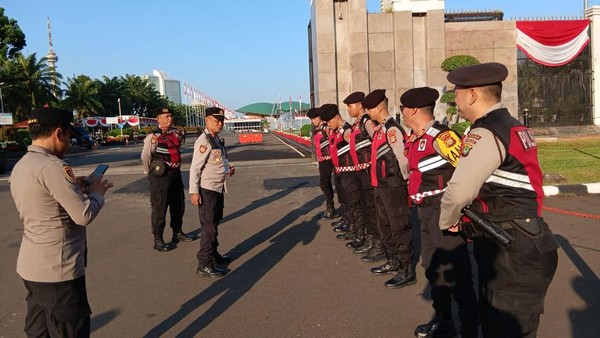 2.957 Personel Amankan Sidang Tahunan MPR/DPR/DPD RI 2025   