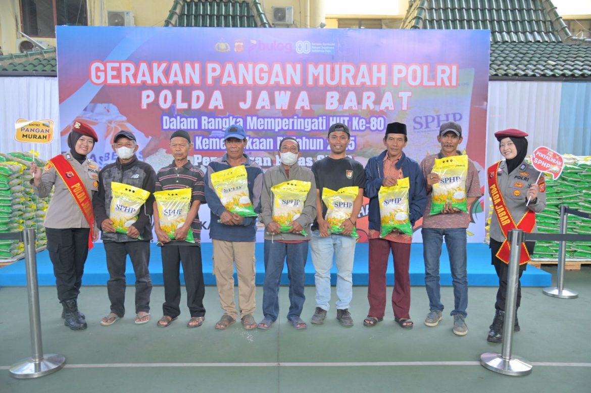 Komunitas Penggali Kubur Berterima Kasih kepada Kapolda Jabar atas Pasar Sembako Murah   