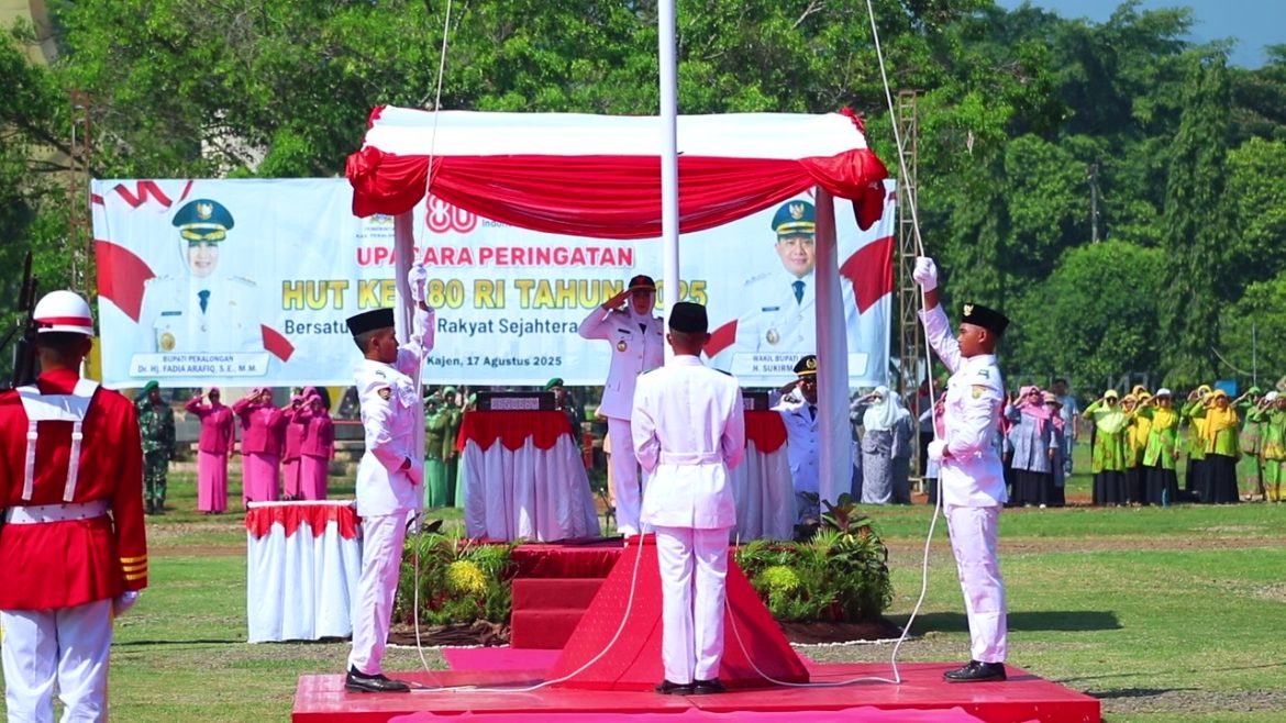 Kapolres Pekalongan Hadiri Upacara Detik-Detik Proklamasi HUT ke-80 RI di Kajen