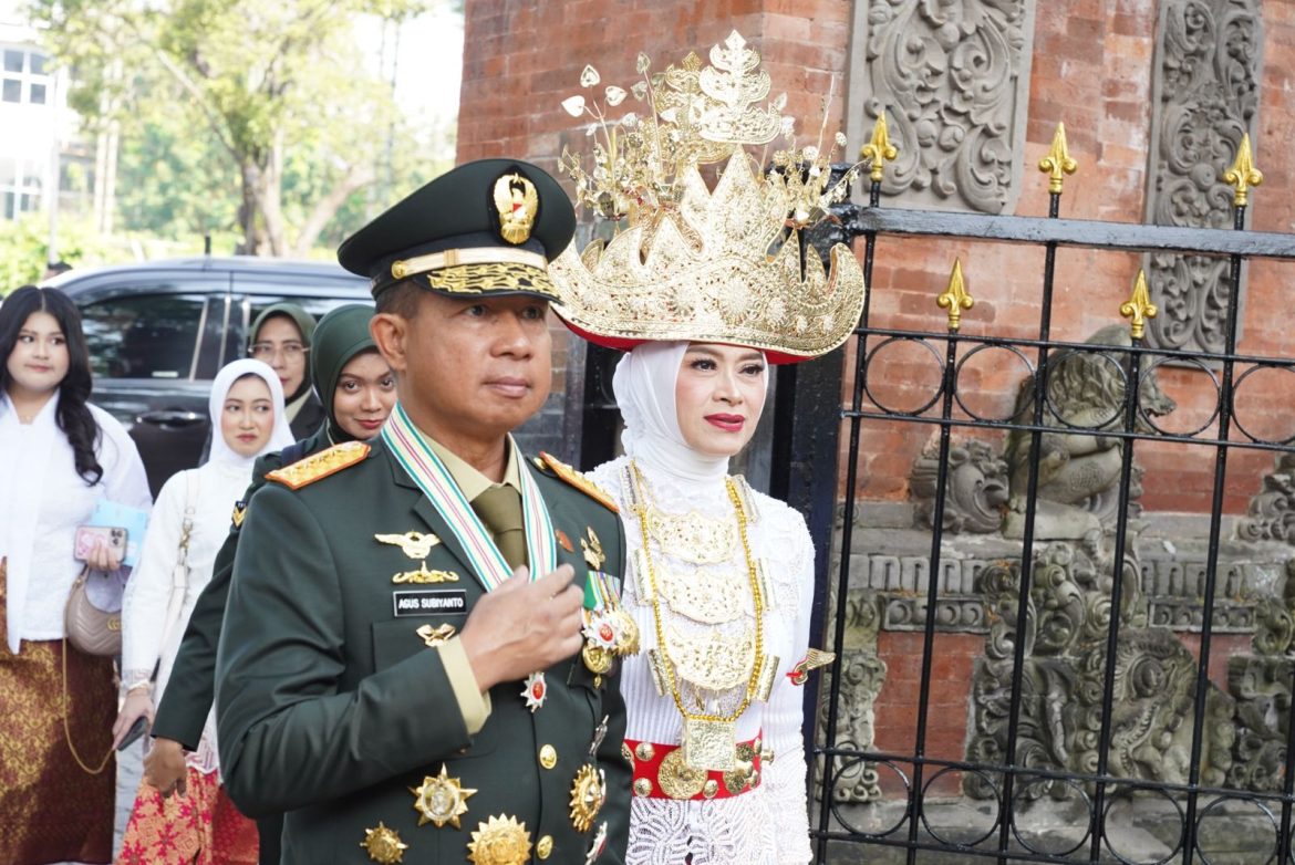 Panglima TNI Hadiri Upacara Peringatan Detik-Detik Proklamasi HUT Ke-80 RI di Istana Merdeka   