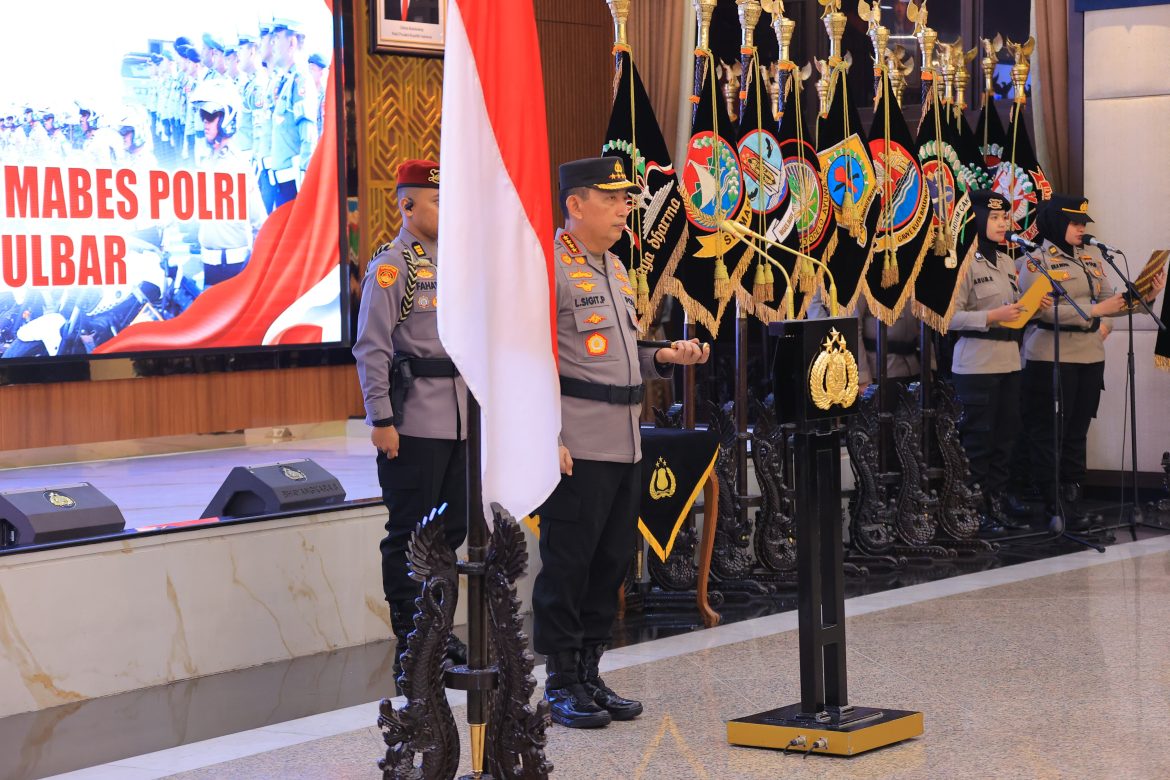 Kapolri Resmi Lantik Irwasum Polri, Kabaintelkam, Kabareskrim, Hingga Sejumlah Kapolda   