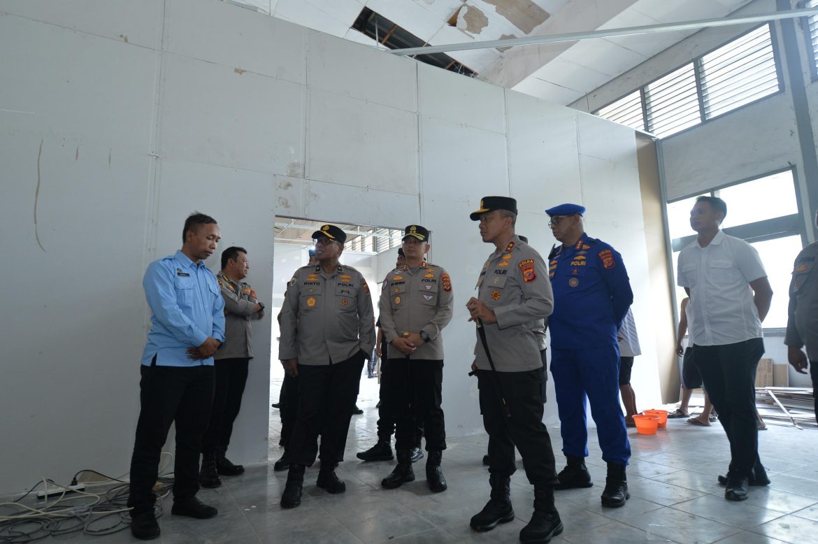 Kapolda Jabar Tinjau Dapur SPPG di Kota Cirebon, Dukung Program Pemerintah   
