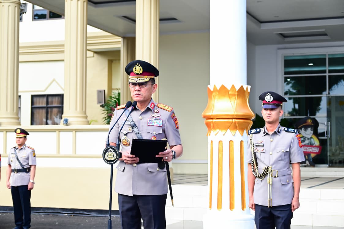 Kapolda Jambi Pimpin Upacara Hari Juang Polri    