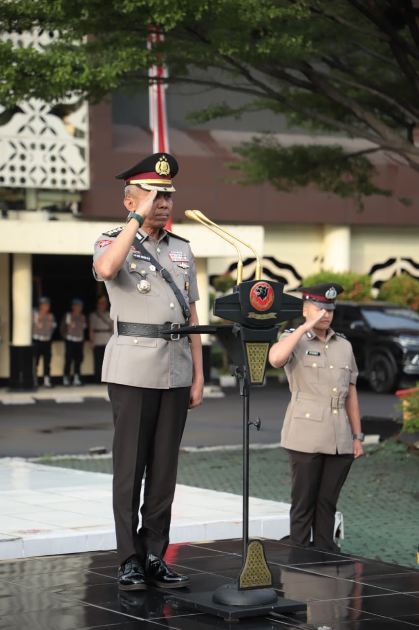 Upacara Peringatan Hari Juang Polri Tahun 2025 di Polda Jabar Berlangsung Khidmat   