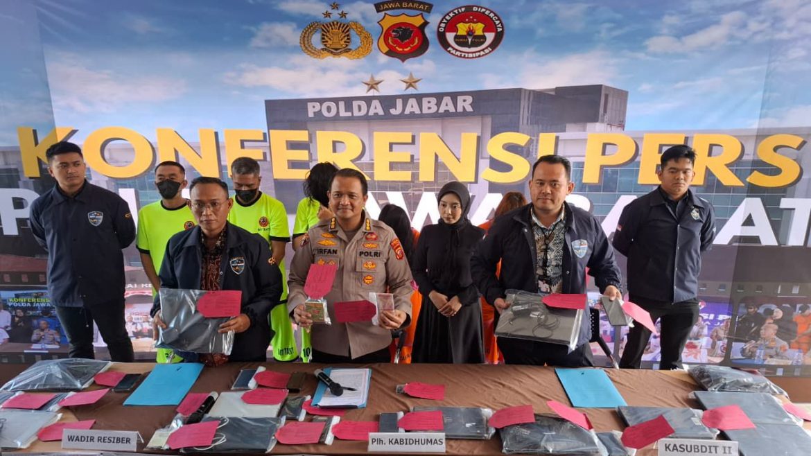 Polda Jabar Ungkap Jasa Pengembangan Website Judi Online di Karawang   
