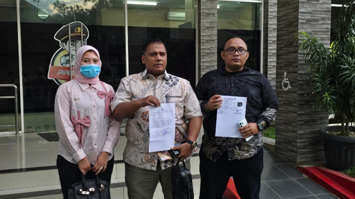 Memalukan, Diduga Gunakan Identitas Palsu Oknum Kadis Pariwisata Taput Nikah Lagi   