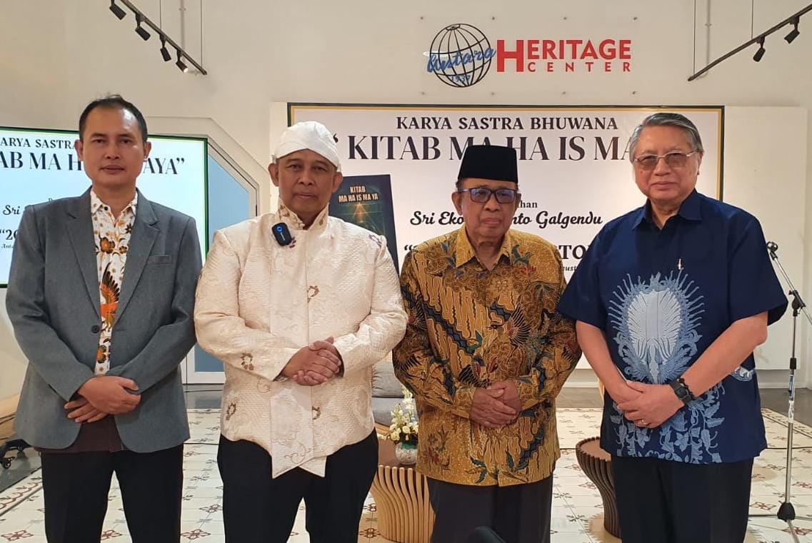 Kitab MA HA IS MA YA” Pengantar Untuk Memasuki Fase Revolusi Spiritual di Indonesia Agar Sukses   