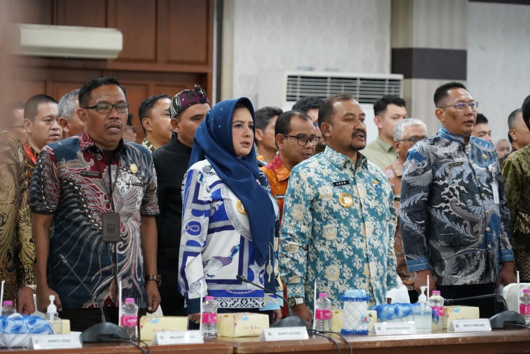 Bupati Fadia Hadiri Rapat Koordinasi Koperasi Merah Putih Tingkat Jateng