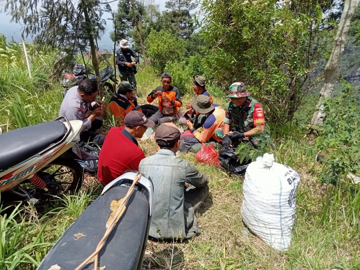 Patroli Gabungan Cegah Karhutla di Lereng Merapi, Boyolali Aman Terkendali   