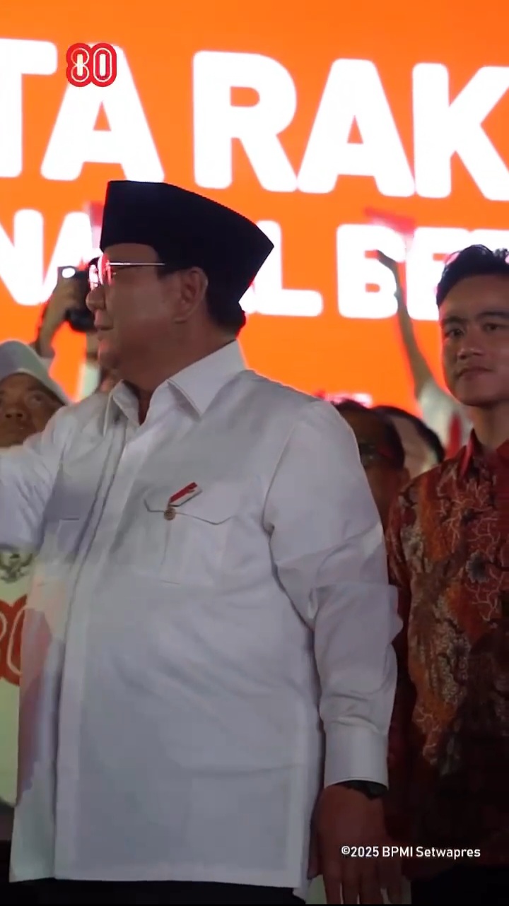 Wakil Presiden Mendapingi Presiden Prabowo Sibianto di Acara Karnaval Bersatu Pada Pesta Rakyat HUT Ke- 80   