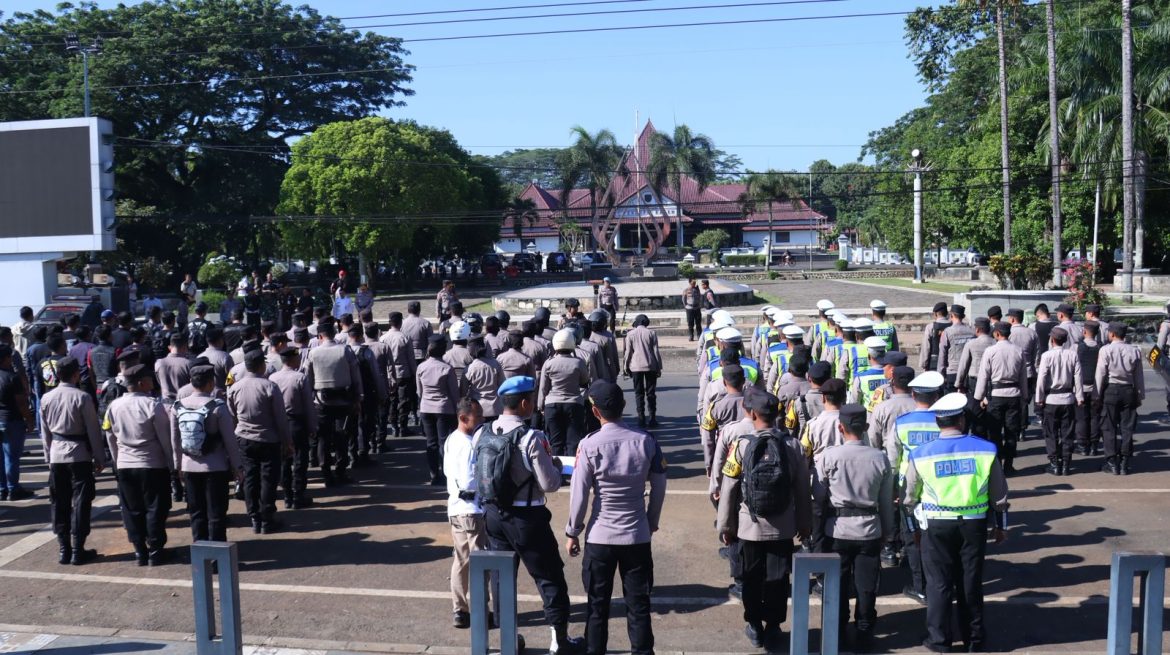Ratusan Personel Siaga, Polres Pekalongan Gelar Apel Pengamanan Audiensi BEM UIN