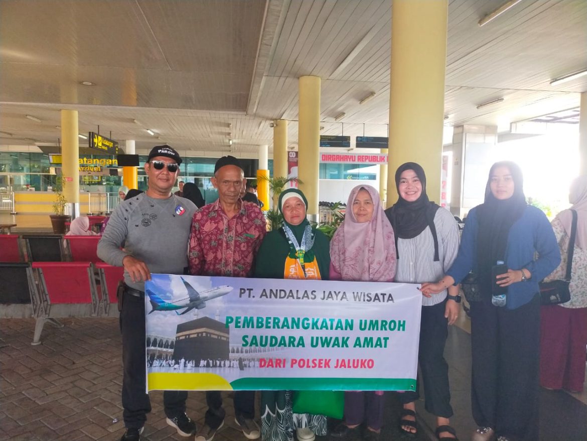 Luar Biasa Kapolsek Jaluko Polres Muaro Jambi Bhakti Religi Berangkatkan Umroh istri PHL Polsek Jaluko   