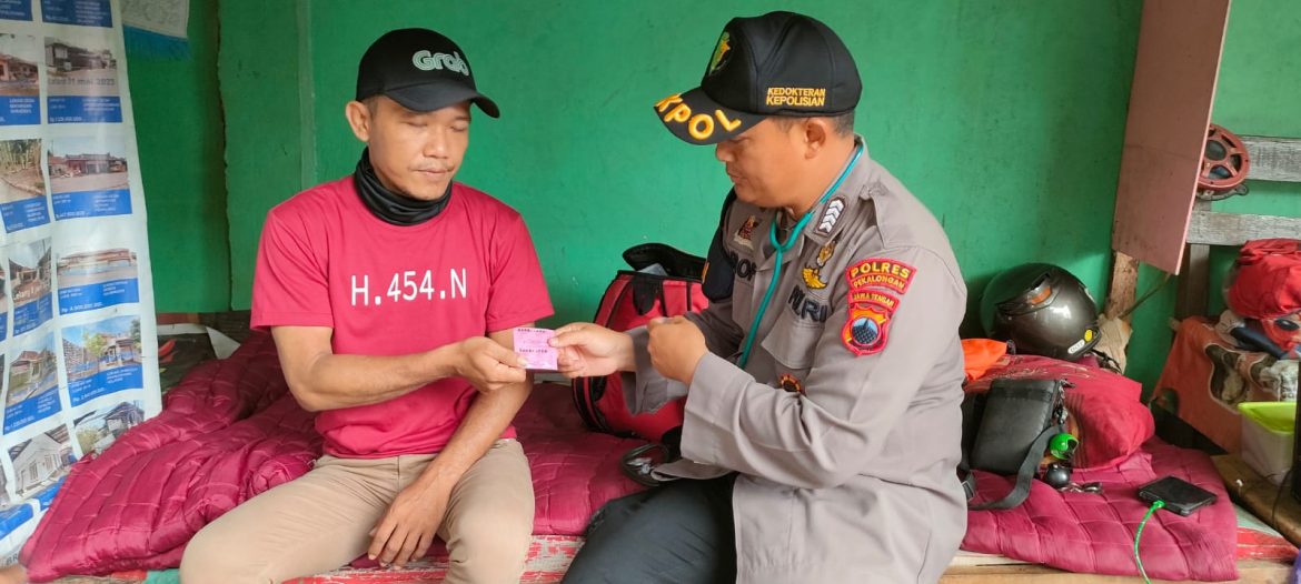 Ambulance Motor Terjun ke Lapangan, Ojol Pekalongan Dapat Layanan Kesehatan Gratis!
