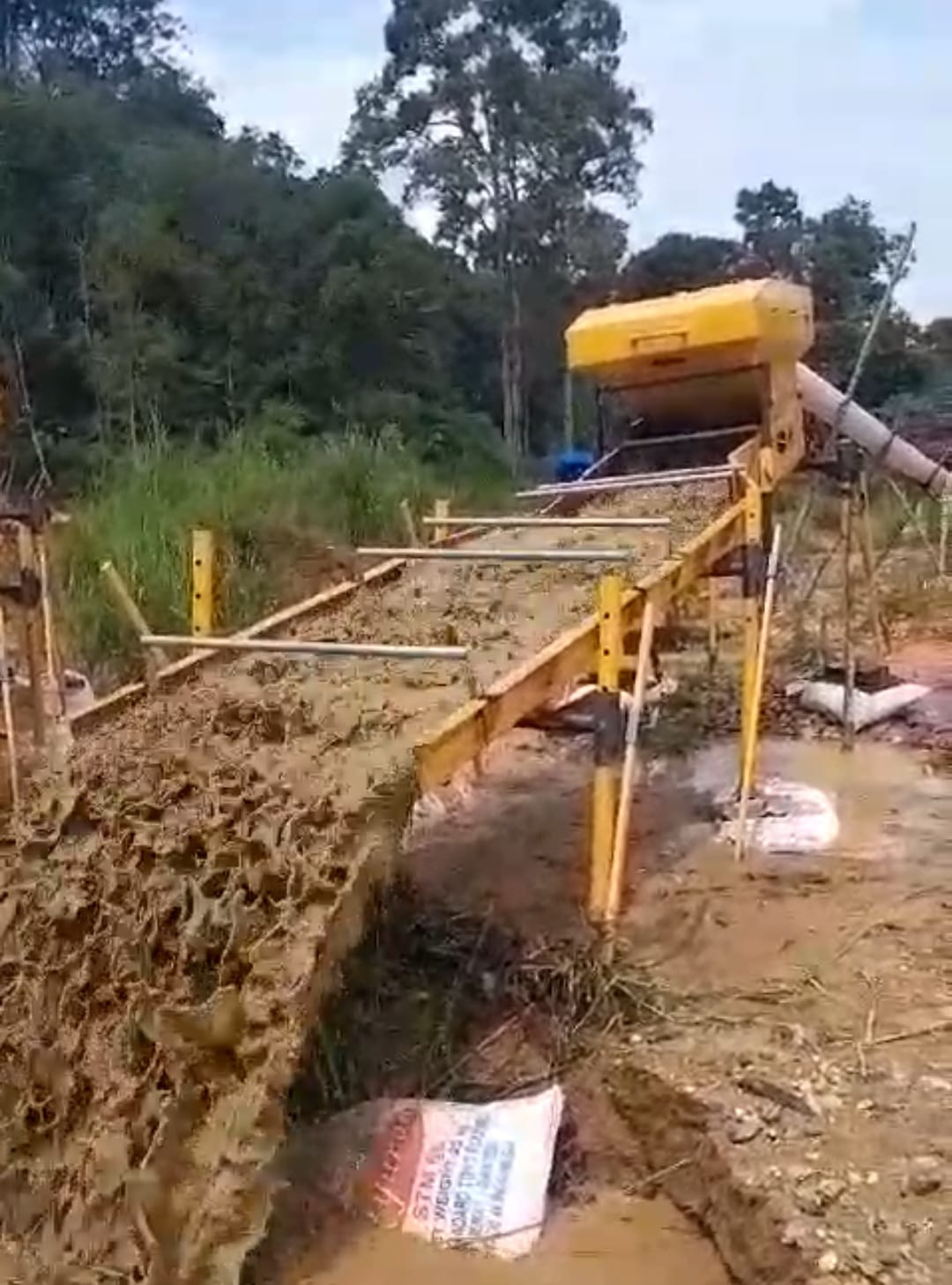 Kapolri Tangkap Pelaku PETI di Desa Banjar Malayu.   