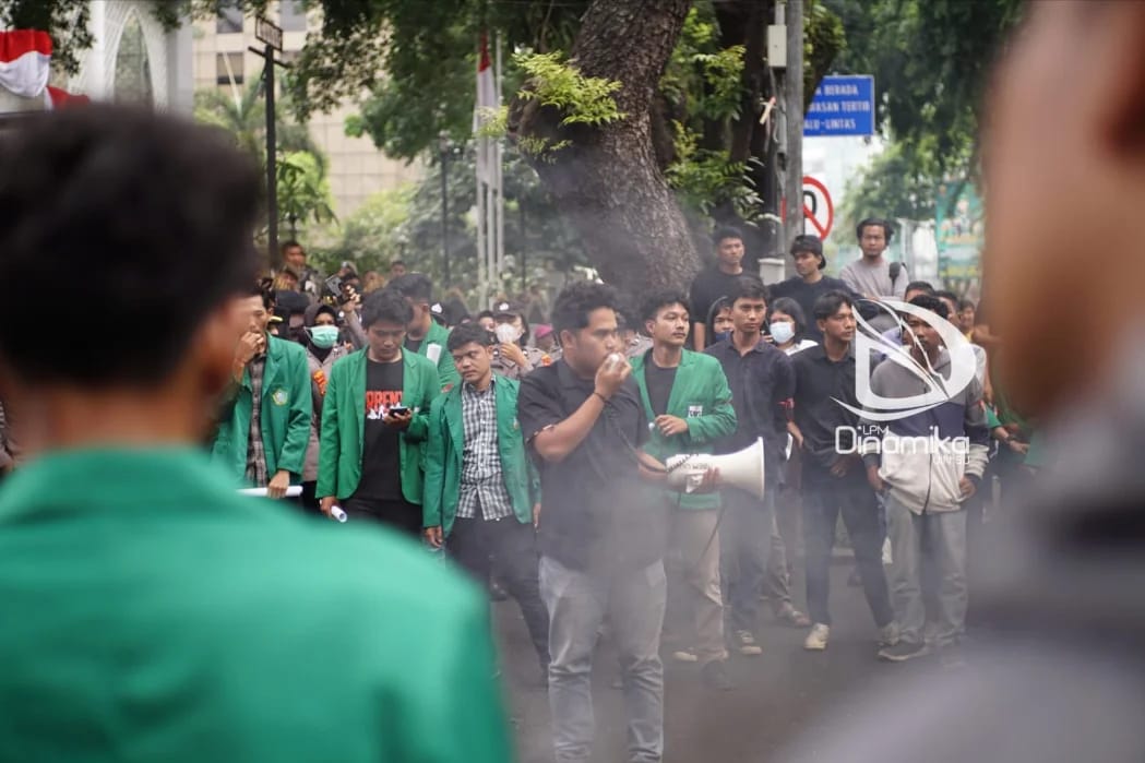 Diduga Arogan dan Tak Transparan, Gubernur Sumut Disemprot KAPIR di Rapat Paripurna!”   
