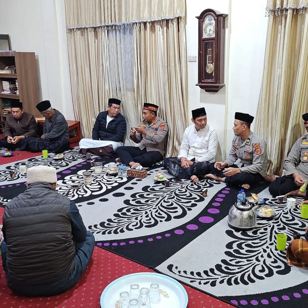 Kapolres Bener Meriah Ngopi Bareng Tokoh Agama dan Masyarakat, Bahas Kamtibmas   