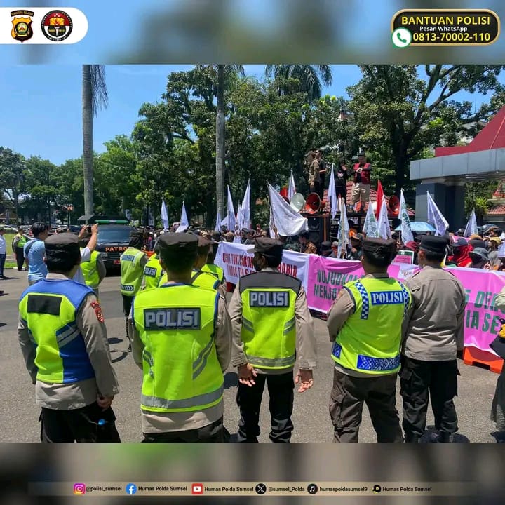 Pengamanan Aksi Unjuk Rasa Konsorsium Pembaruan Agraria di Kantor Gubernur Sumsel Berjalan Tertib
