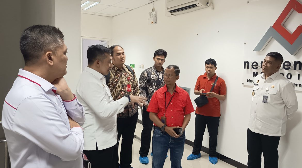 Kemenko Polkam tekankan integrasi keamanan siber di Data Center Sulut   