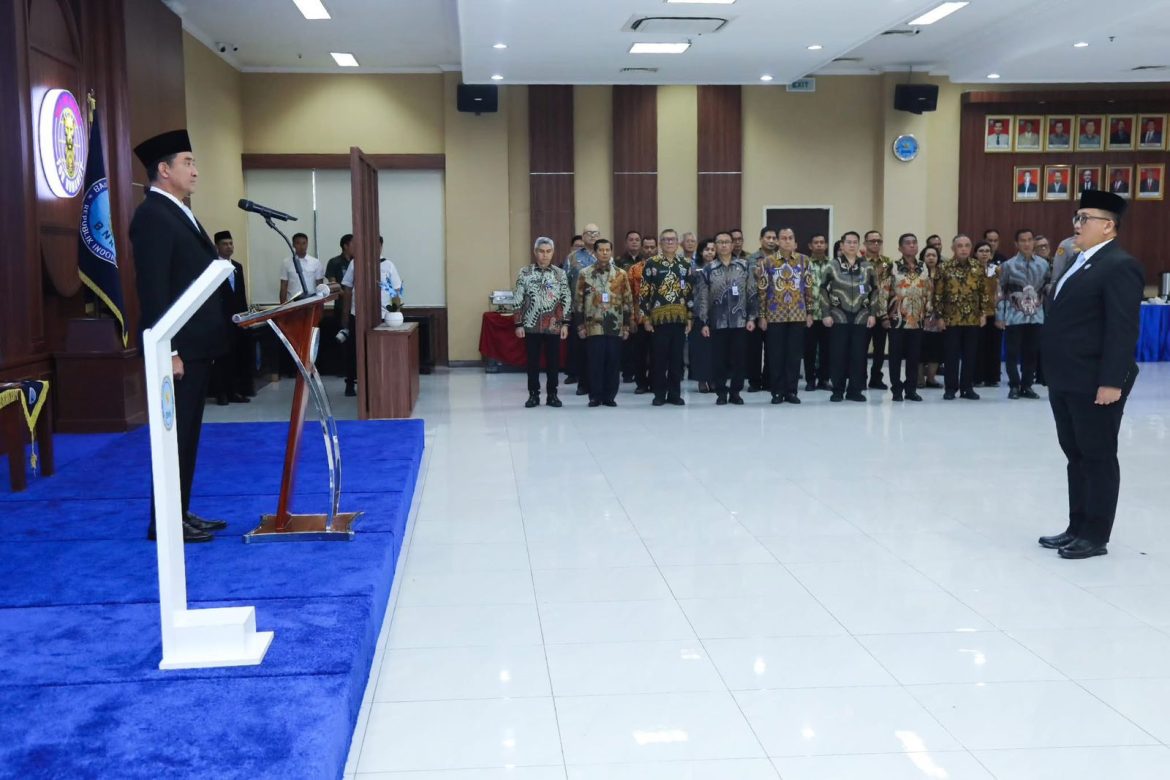 KEPALA BNN RI PIMPIN UPACARA PELANTIKAN JABATAN ESELON III DAN ESELON IV   