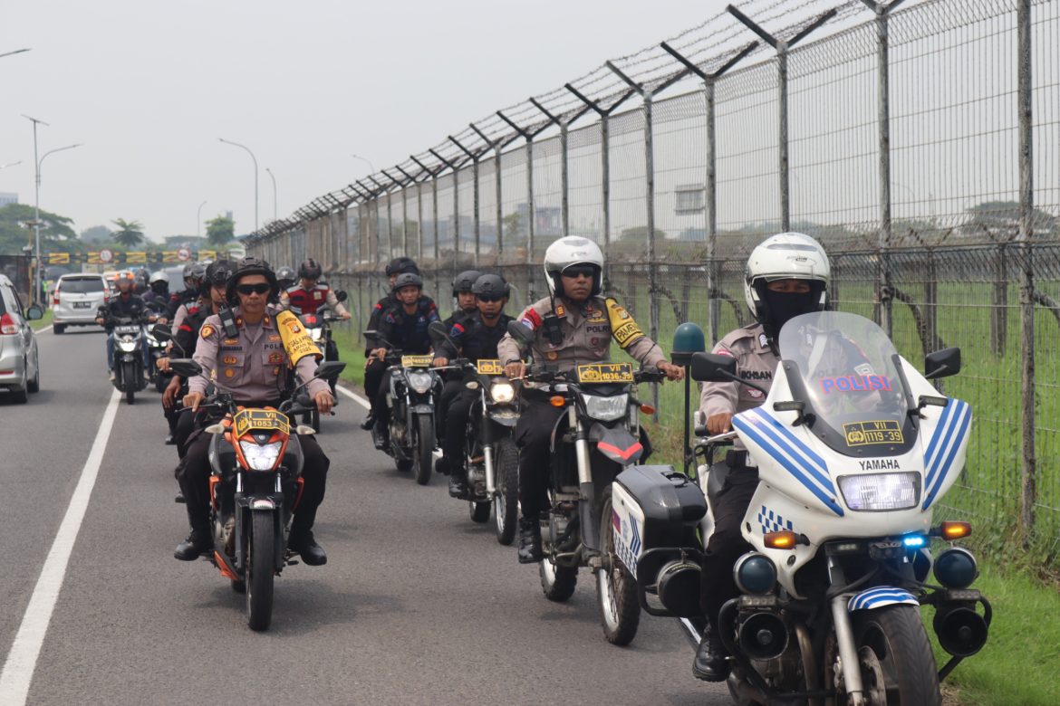 Polres Bandara Soekarno-Hata (Soetta) Patroli Skala Besar Dalam Rangka Oprasi Aman Menciptakan Kamtibmas Yang Konduaif   