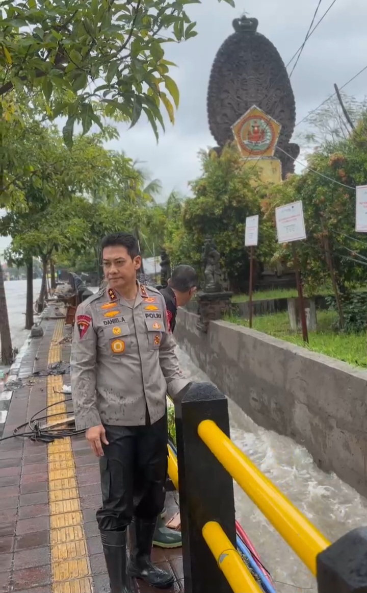 Tangani Bencana Akibat Cuaca Ekstrem, Polda Bali Imbau Masyarakat Waspada    