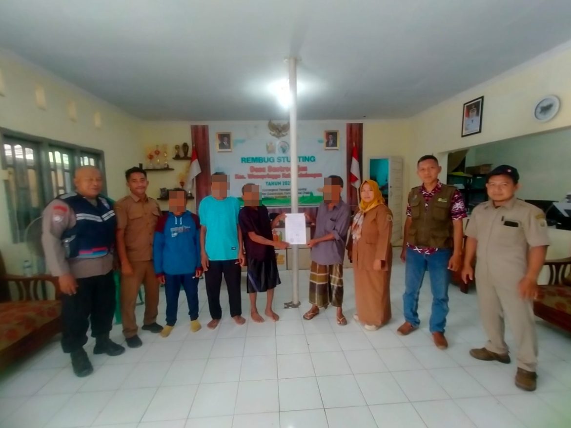 Heboh Kerbau Masuk Kebun Warga, Bhabinkamtibmas Karanganyar Mediasi Dua Pihak Bersengketa*