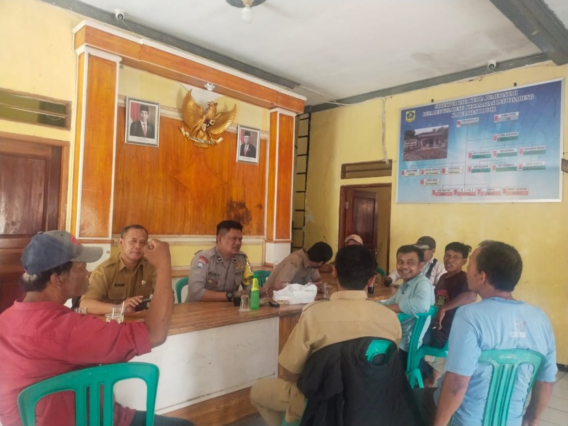 Bhabinkamtibmas Polsek Leuwiliang Sambang Warga untuk Harkamtibmas di Wilayah   