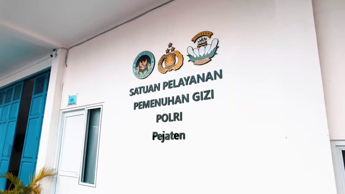 SPPG Polri Terapkan Sanitasi Super Ketat, Cegah Keracunan Program MBG   