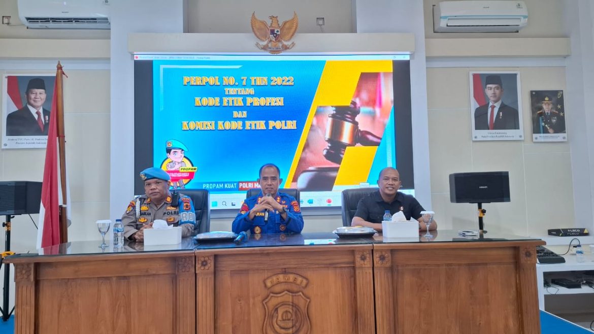 Kunjungi Ditpolairud Polda Jambi, Bidpropam Polda Jambi Laksanakan Pembinaan Etika Profesi di Ditpolairud Polda Jambi   