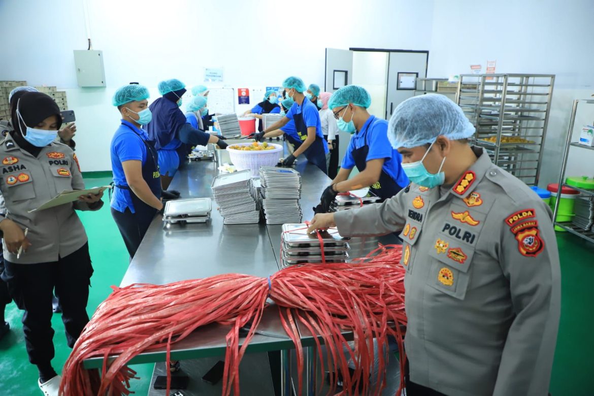 SPPG Polda Jabar Sukses Jalankan Program MBG, Bumil dan Balita Rasakan Manfaat Nyata   
