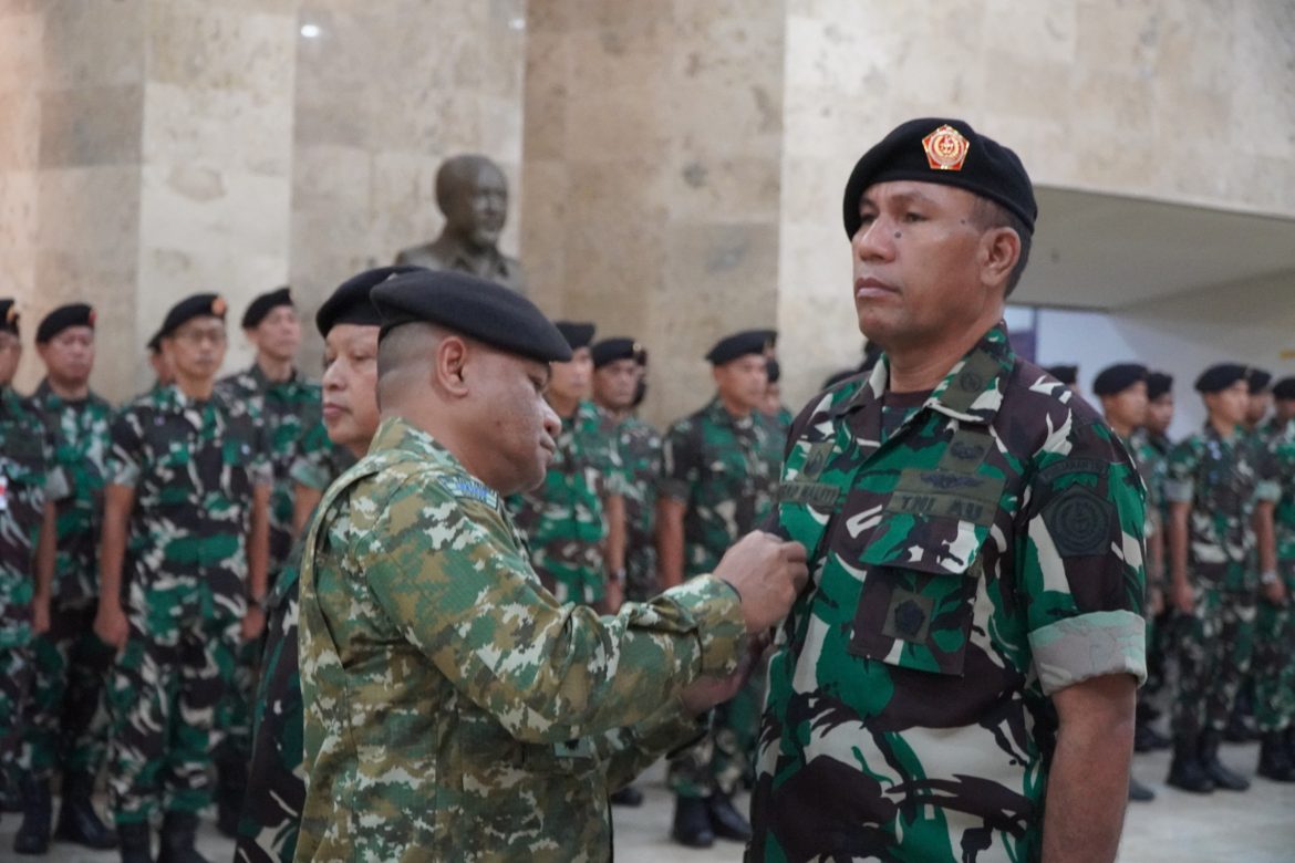 Kapusjarah TNI Pimpin serah Terima Jabatan Waka Pusjarah TNI    