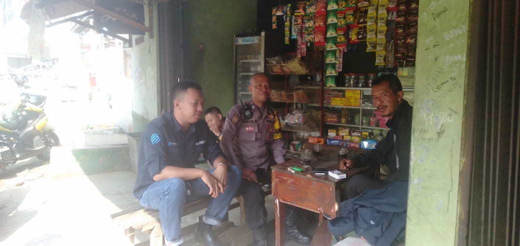 Bhabinkamtibmas Polsek Tanjungsari Sambang Warga, Sampaikan Imbauan Kamtibmas   