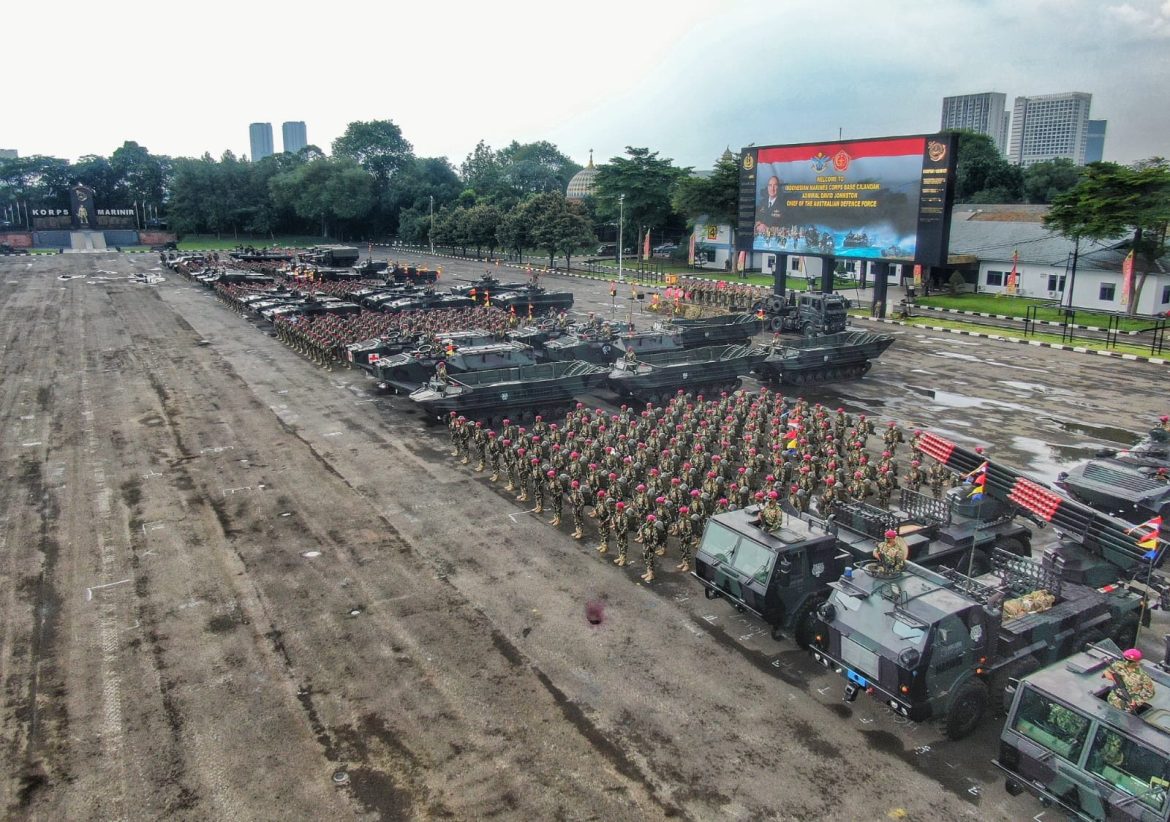 Danpasmar 1 Sambut Kunjungan Chef Defence Force Australia di Sarang Petarung Marinir Cilandak    